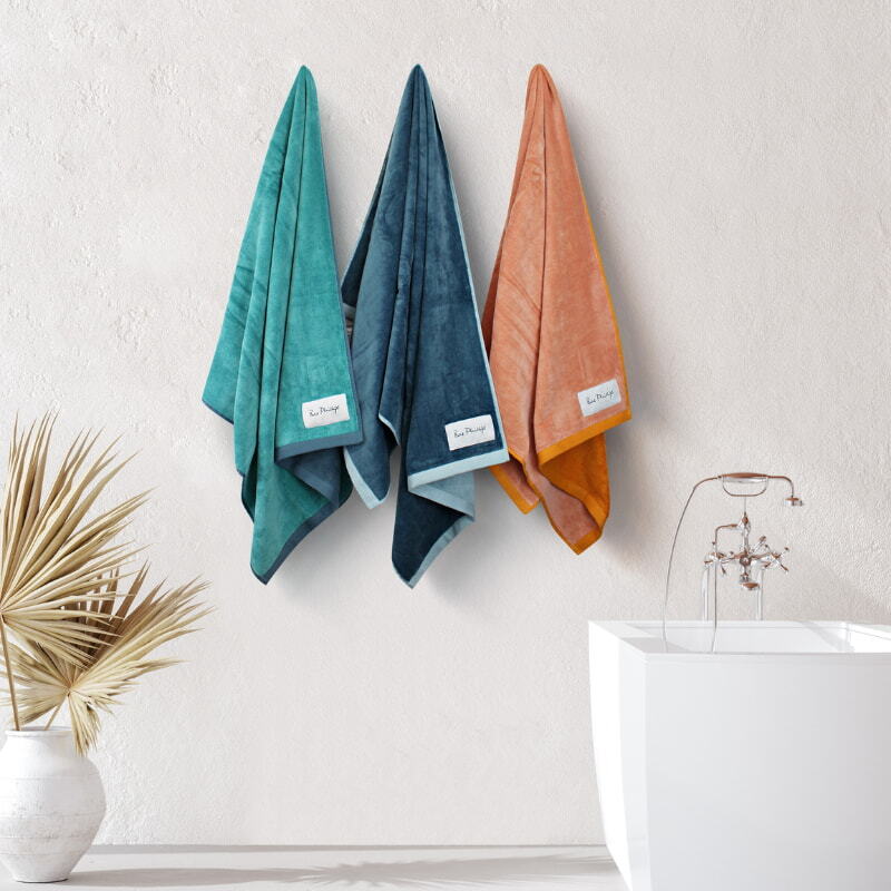 alt="California bath towels in three elegant colour variations"