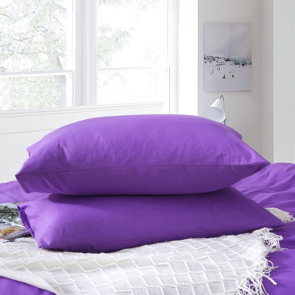 alt="Hypoallergenic and naturally anti bacterial purple queen pillowcase crafted from a soft 100% polyester"