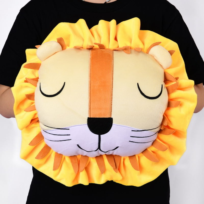 Happy Kids Lion Novelty 48x46cm Cushion with throw (6726422003756)