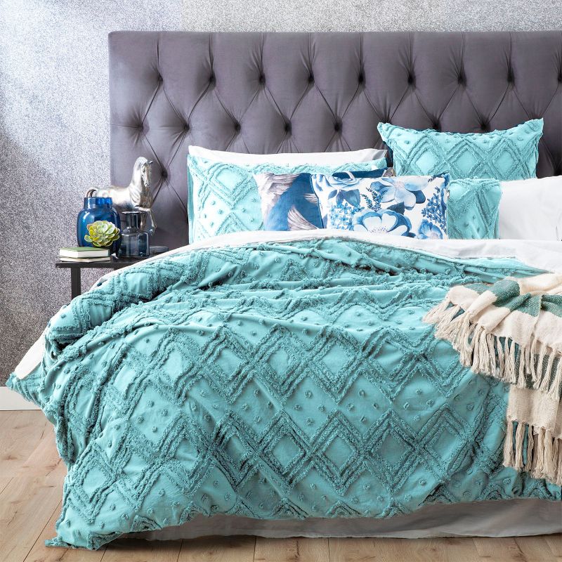 Park Avenue Medallion Tufted Aqua Quilt Cover Set Australia
