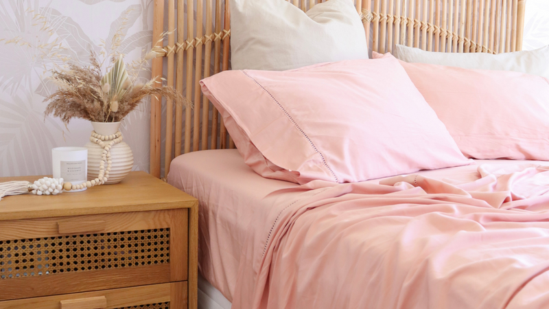 Why Sateen Weave Bamboo Bedding Is So Luxurious?