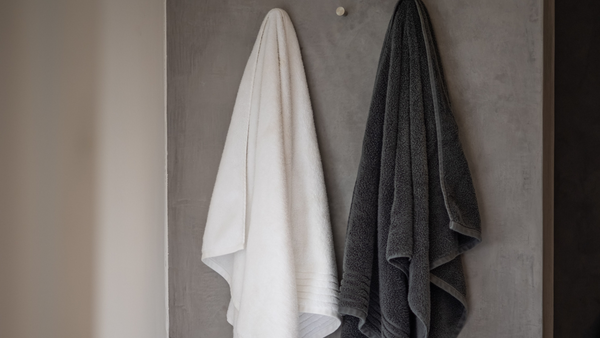 Bath Towels vs. Bath Sheets: Choosing the Perfect Towel for Your Needs