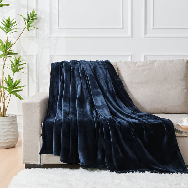 Linenova Lightweight Flannel Microfibre Throw