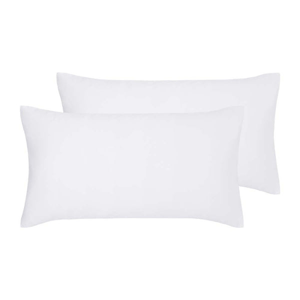 alt="Showcasing hotel deluxe king pillowcases"