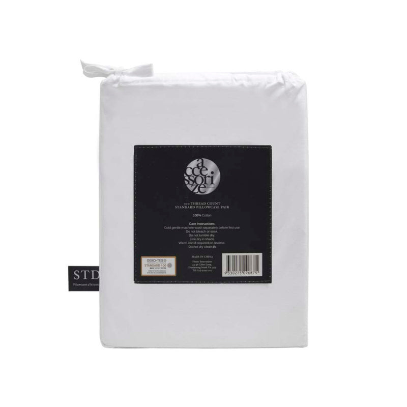alt="Showcasing the back view packaging of white and black standard pillowcase"