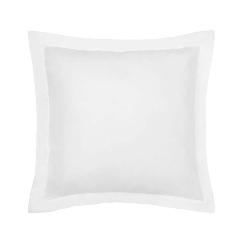 alt="Close up view of hotel tailored deluxe european pillowcase"