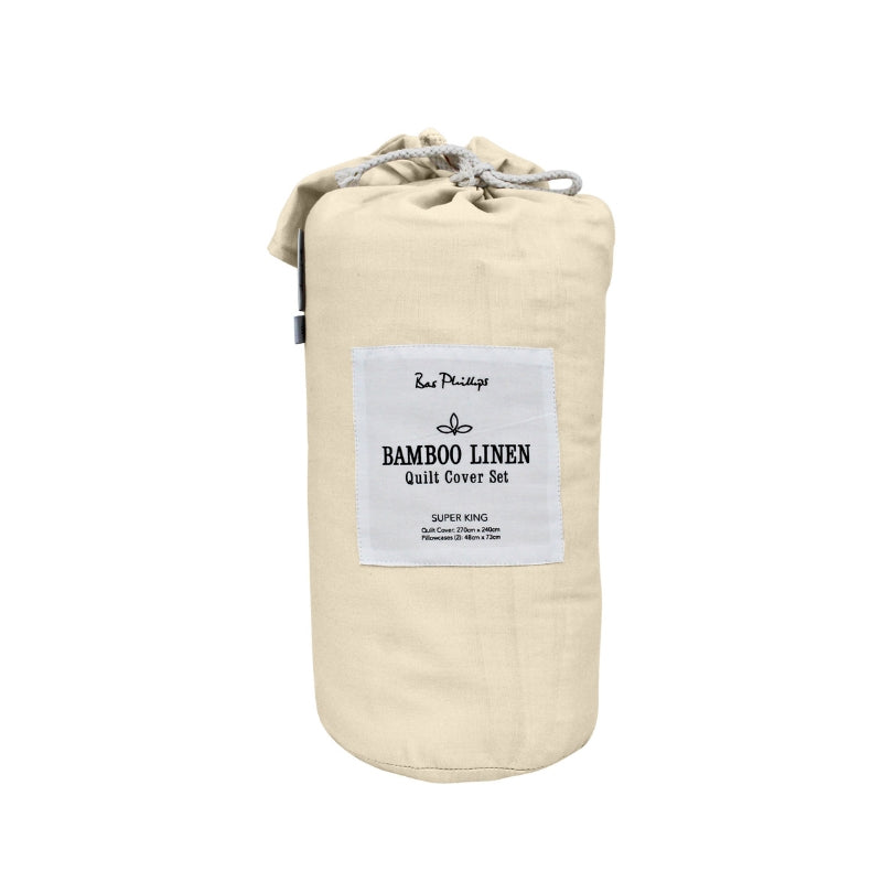 alt="Front details of a nice packaging of a natural quilt cover set to your bedroom"