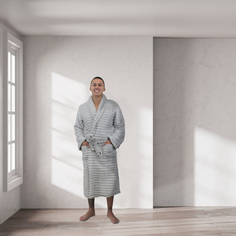 The silver Bas Phillips Haven Sherpa Ribbed Bathrobe envelops you in cloud-like softness, merging supreme comfort with a touch of style for relaxed elegance.