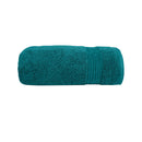 alt="Zoom in details of teal Bath towel featuring its premium-quality cotton and high level of softness."