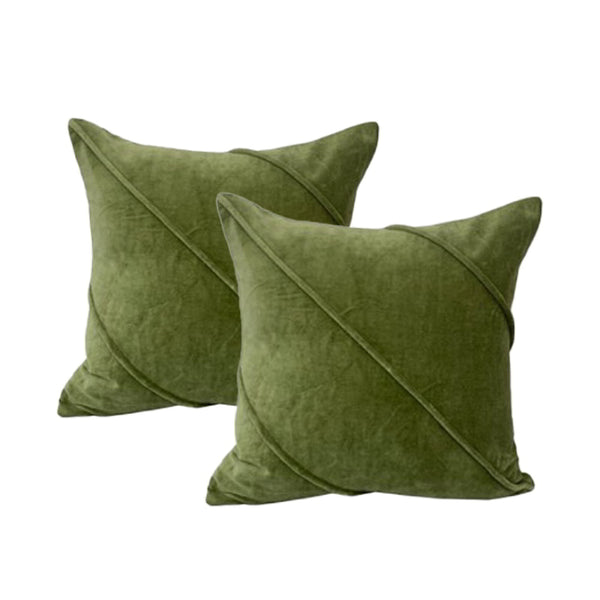 alt="Luxurious green cushion, exquisitely crafted with velvet cotton. Indulge in the opulence of this twin pack, 50x50cm in size, filled with feather for ultimate comfort."