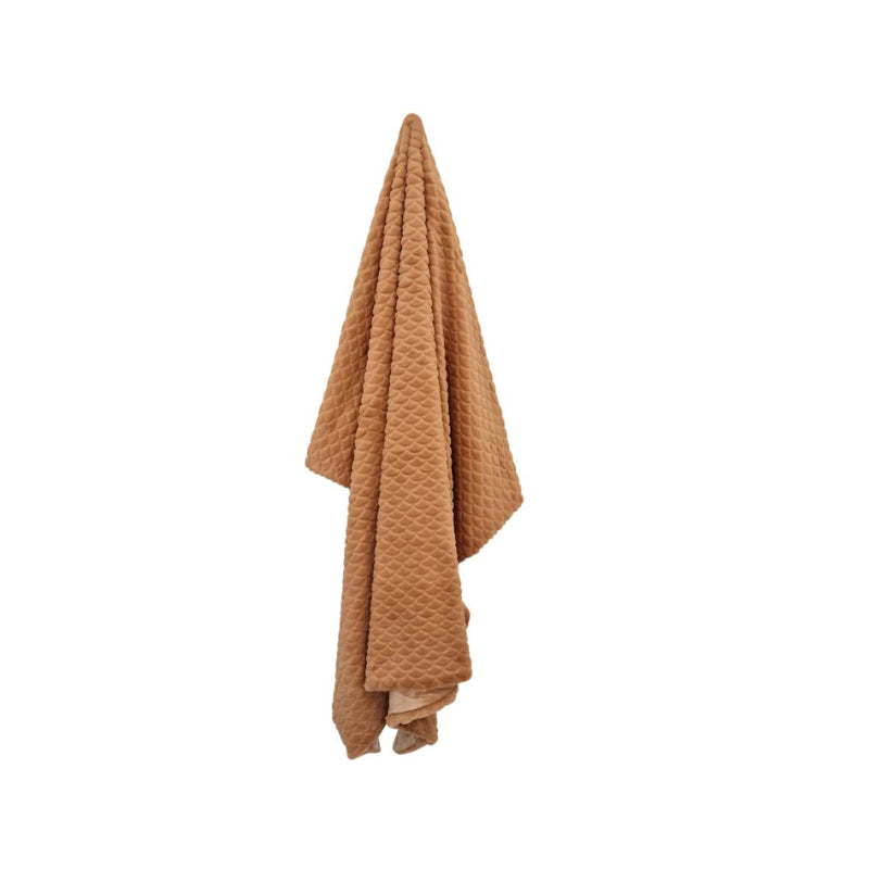 Front details of the luxe brown throw with scallop pattern, perfect for winter warmth and adding texture to your space.