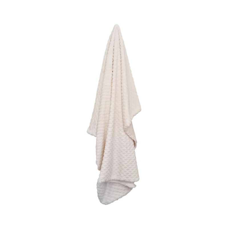 Front details of the luxe white throw with scallop pattern, perfect for winter warmth and adding texture to your space.