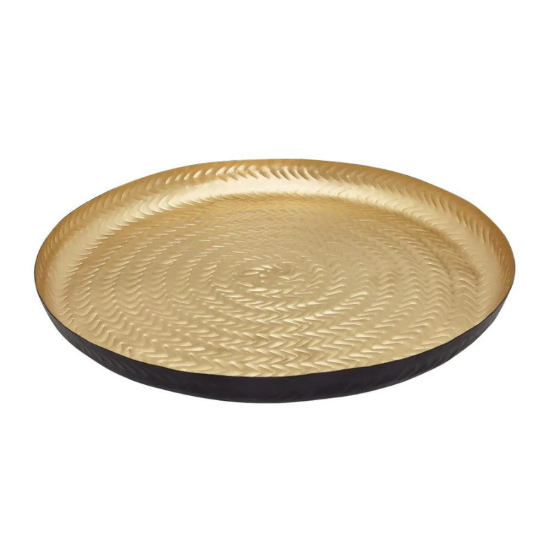 alt="A gold and black trays featuring a sophisticated zig-zag pattern"