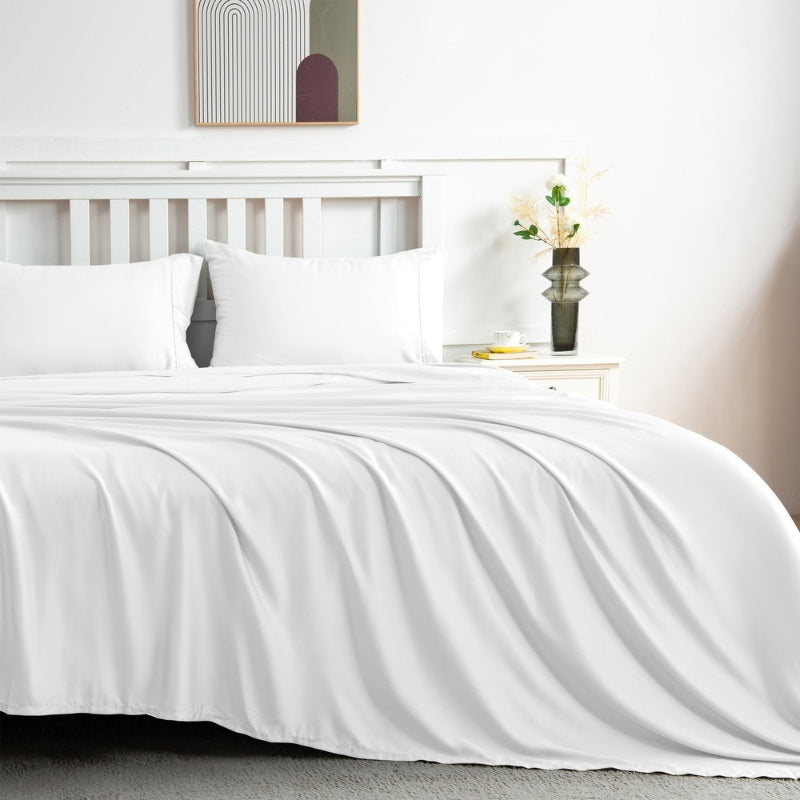 alt="Front view of white sheet sets produce a lustrous silky smooth fabric to your bedroom"