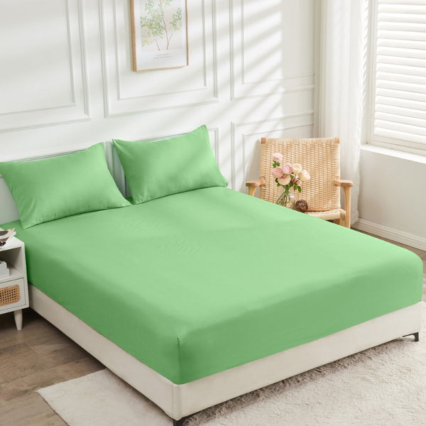 A green bed fitted sheet offers luxurious comfort with 2000 thread count to your cosy bedroom.