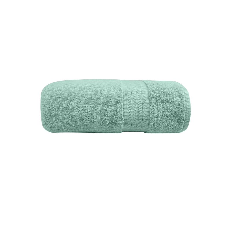 alt="Zoom in details of dusty sea bath towel featuring its high level of softness and premium luxurious cotton."