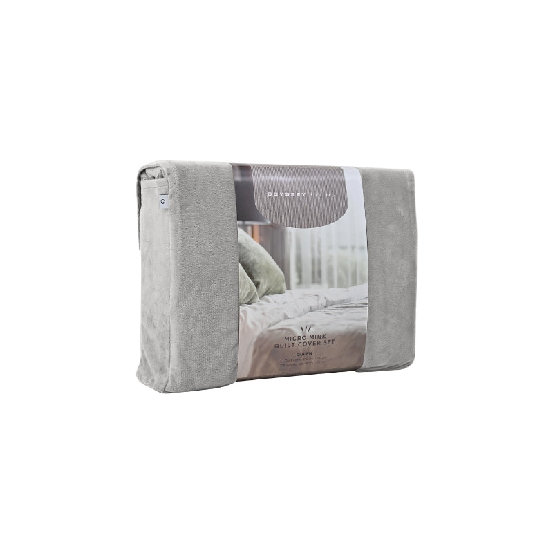 Side packaging details of the luxurious silver quilt cover, ideal for creating a cosy and sophisticated bedroom retreat.