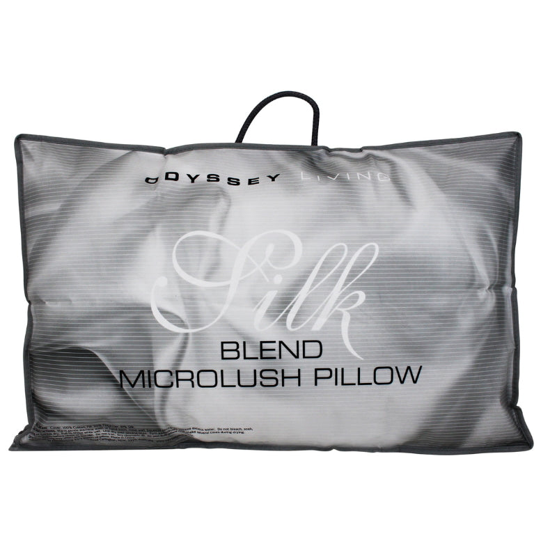 alt="Back details of a silk blend standard pillow packaging"