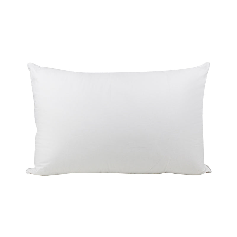 alt="Luxurious standard pillow experiences an ultimate comfort"