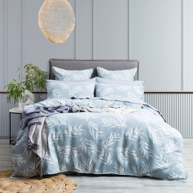 A luxurious blue european pillowcase, exuding elegance and sophistication, adds a touch of opulence to your bedding ensemble.