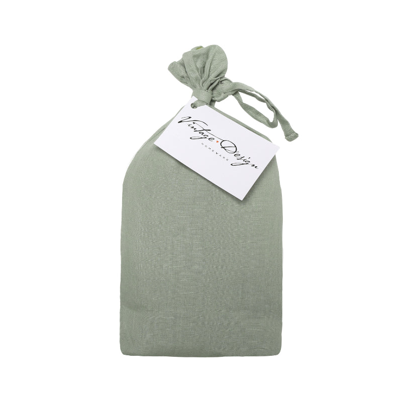 alt="A suitable pouch of a 100% linen standard pillowcase"