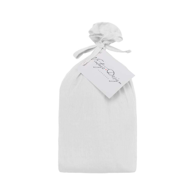 alt="Showcasing a pouch of a classic linen texture in a white standard pillowcase"