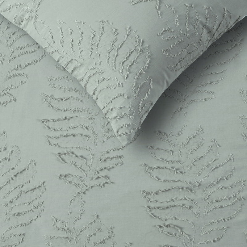 alt="Close up look of a 100% cotton quilt cover set for ultimate comfort and texture enhancement in your bedroom."