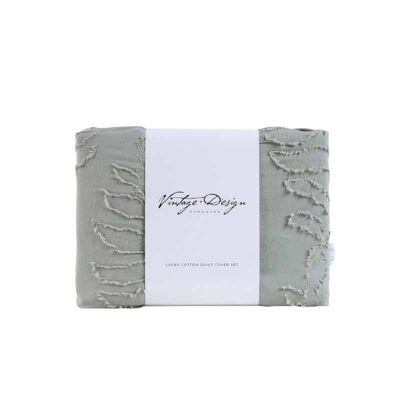 alt="Back view packaging of a 100% cotton quilt cover set for ultimate comfort and texture enhancement in your bedroom."