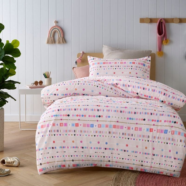 Swifty kids bedding in breathable cotton with fun patterns.