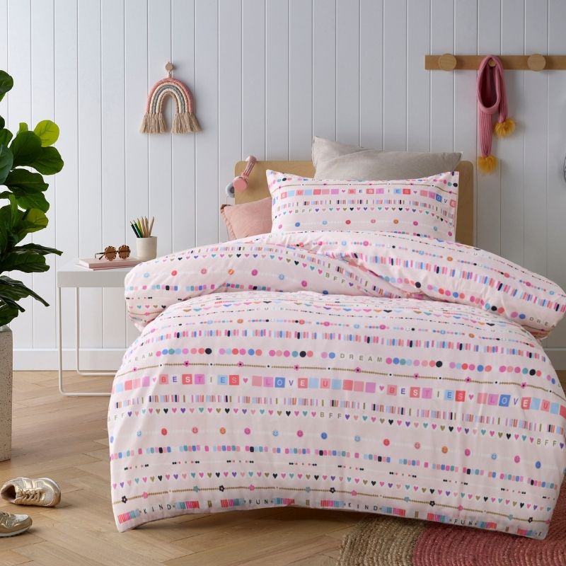 Swifty kids bedding in breathable cotton with fun patterns.