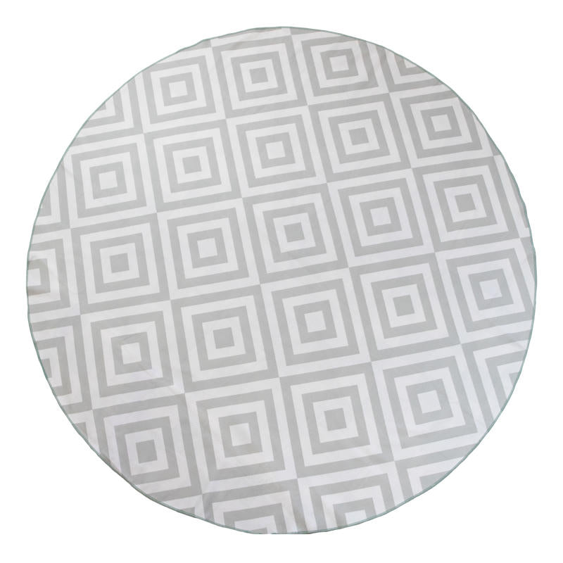 Reversible design with a chic sage check and neutral geometric pattern for two stylish looks in one.