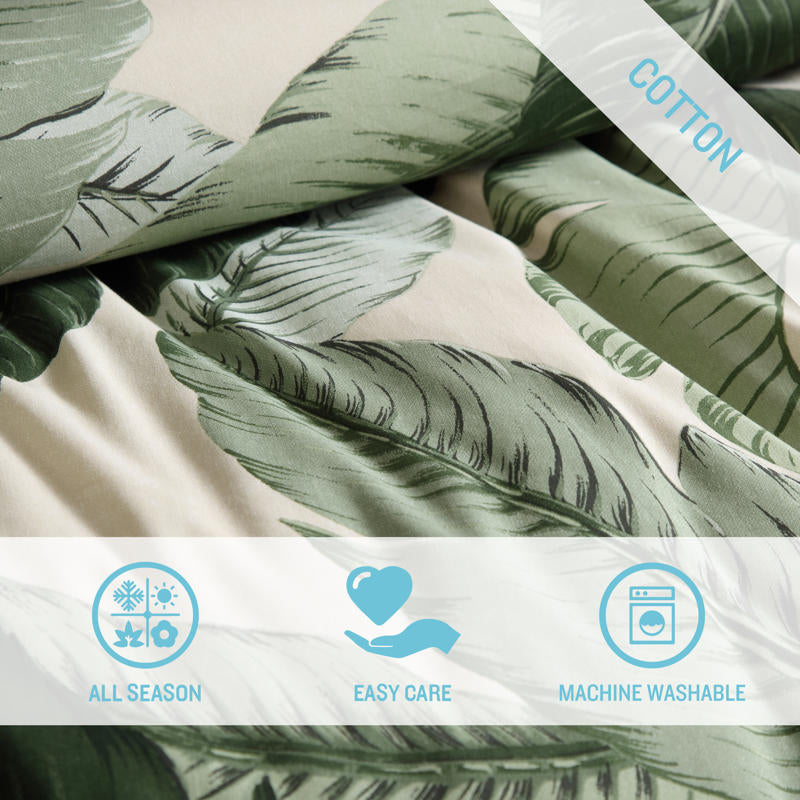 Tropical palm leaf quilt cover in soft, breathable cotton.