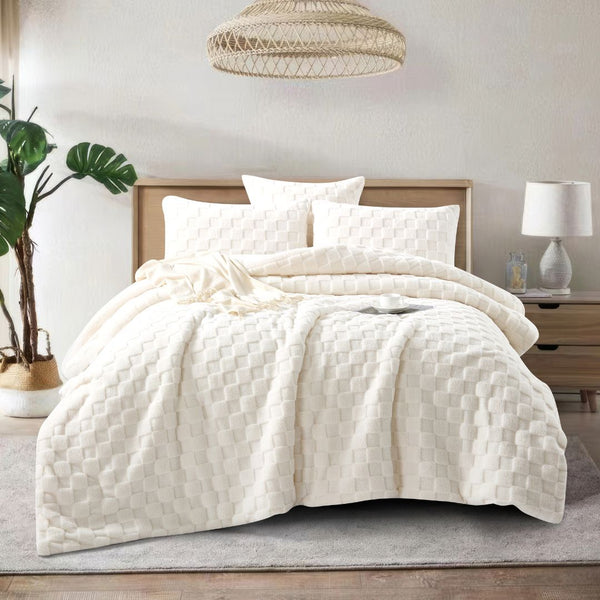 Morgan and Reid Checkered Cream Snuggle Fleece Comforter Set