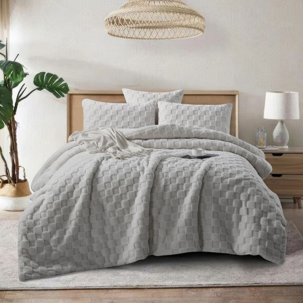 Morgan and Reid Checkered Silver Snuggle Fleece Comforter Set