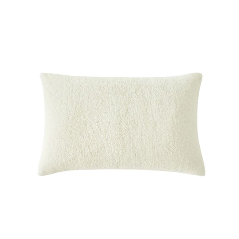 Morgan and Reid Ivory Snuggle Fleece Pillowcase Pair
