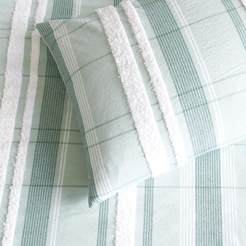 Close-up of chenille lace detailing on Renee Taylor Syracuse European Pillowcase.