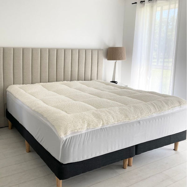 Sienna Living Luxury Hotel 1500GSM Reversible Mattress Topper