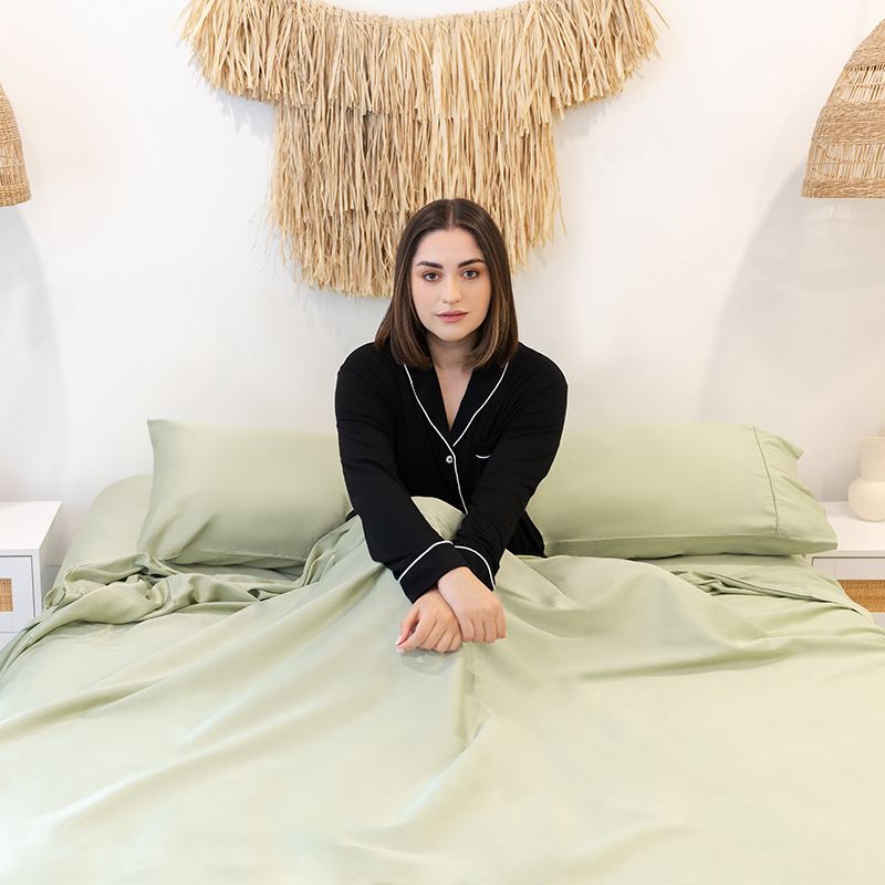 sienna-living-bamboo-egyptian-cotton-gum-leaf-sheet-set-manchester-factory-2.jpg__PID:36cfe139-4a00-43f5-93df-e146e903fd2b