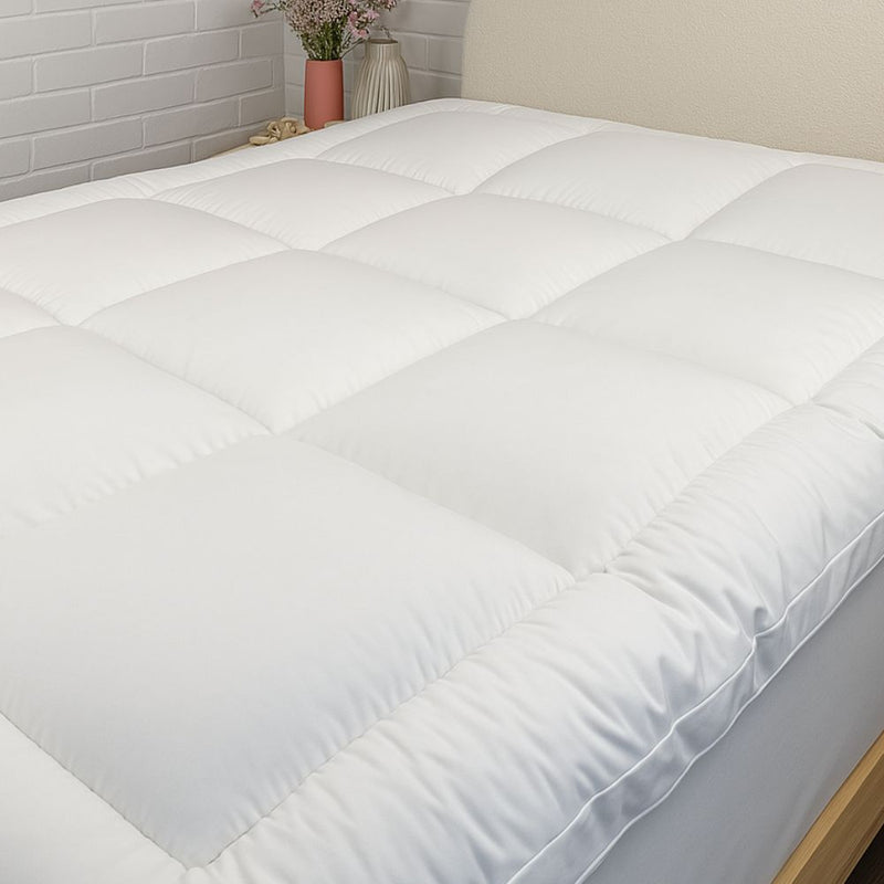 Sienna Living Luxury Hotel 1500GSM Mattress Topper