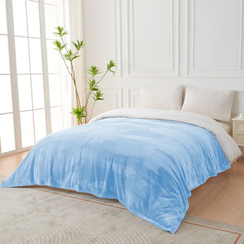 Linenova Lightweight Flannel Microfibre Blanket