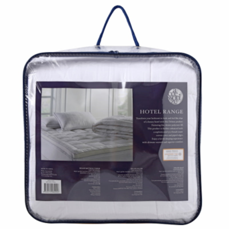 alt="Showcasing the back view of a transparent package of fine quilt"