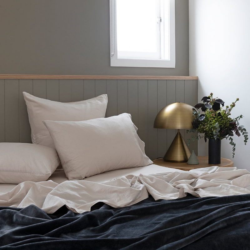 Luxuriously soft charcoal blanket from Bambury, perfect for adding warmth to your bed or snuggling up while relaxing on the couch.
