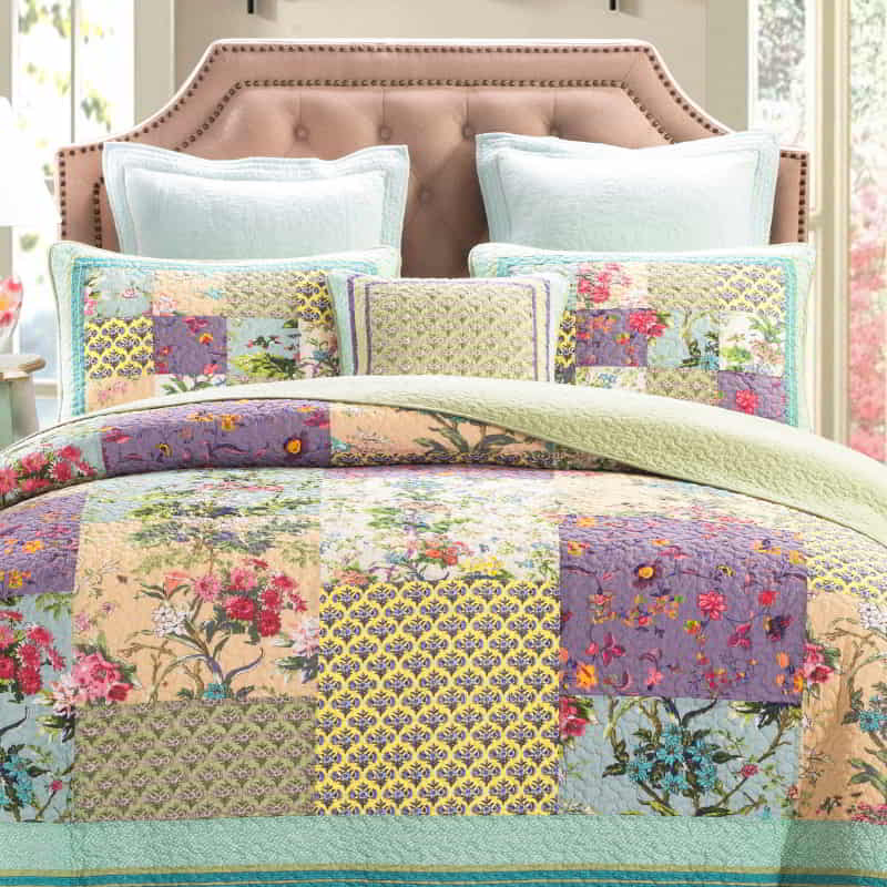 Classic Quilts Cosmic Floral Coverlet Set (6634205478956)