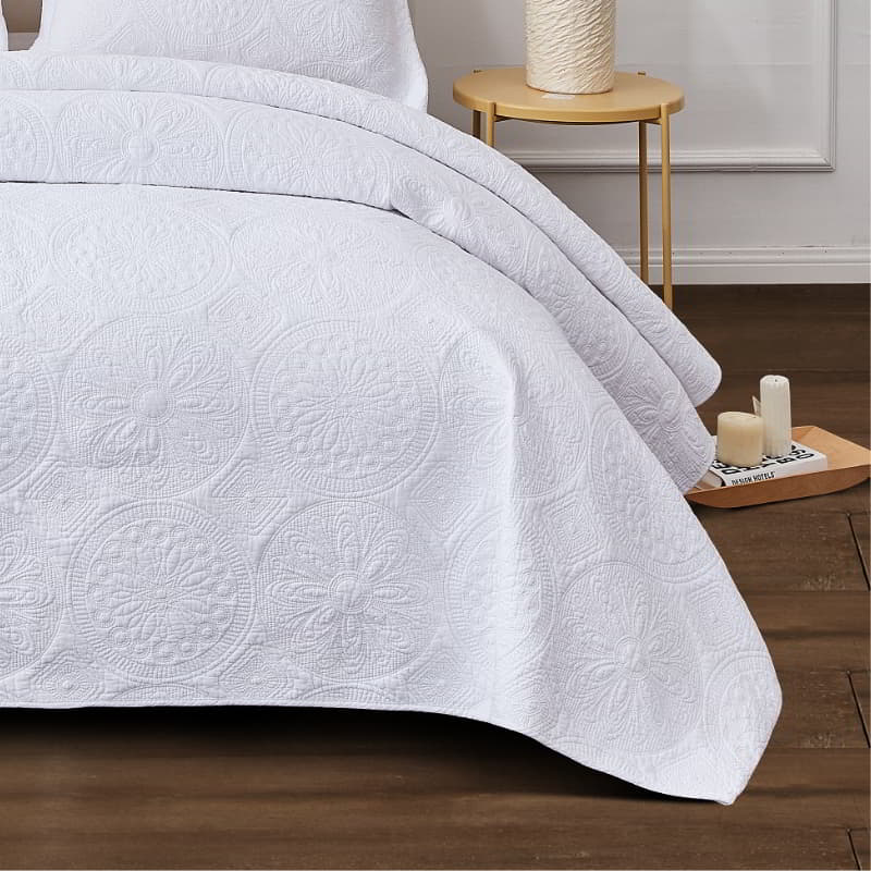 Classic Quilts Embroidered Vivid White Coverlet Set (6634325737516)