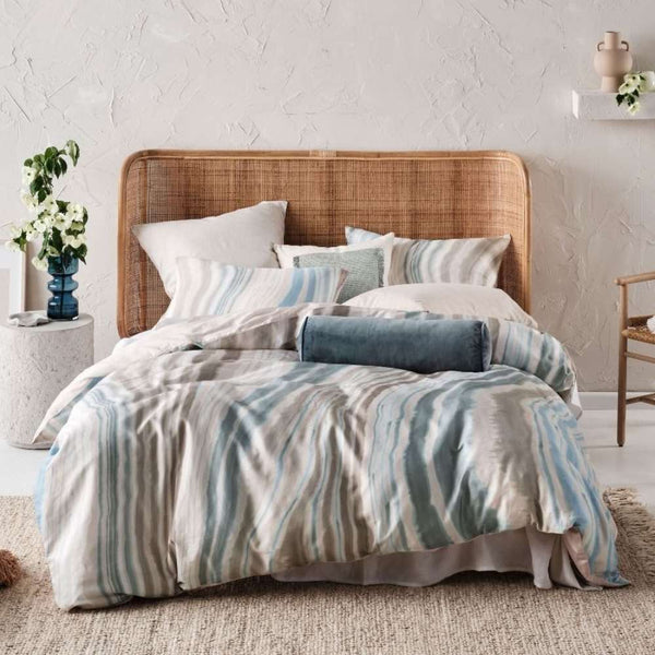 Linen House San Diego Quilt Cover Set (6869838430252)