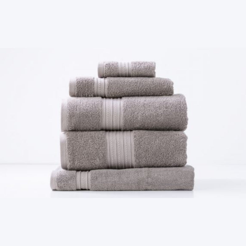 Renee Taylor Brentwood Low Twist Bath Towels (6761761177644)