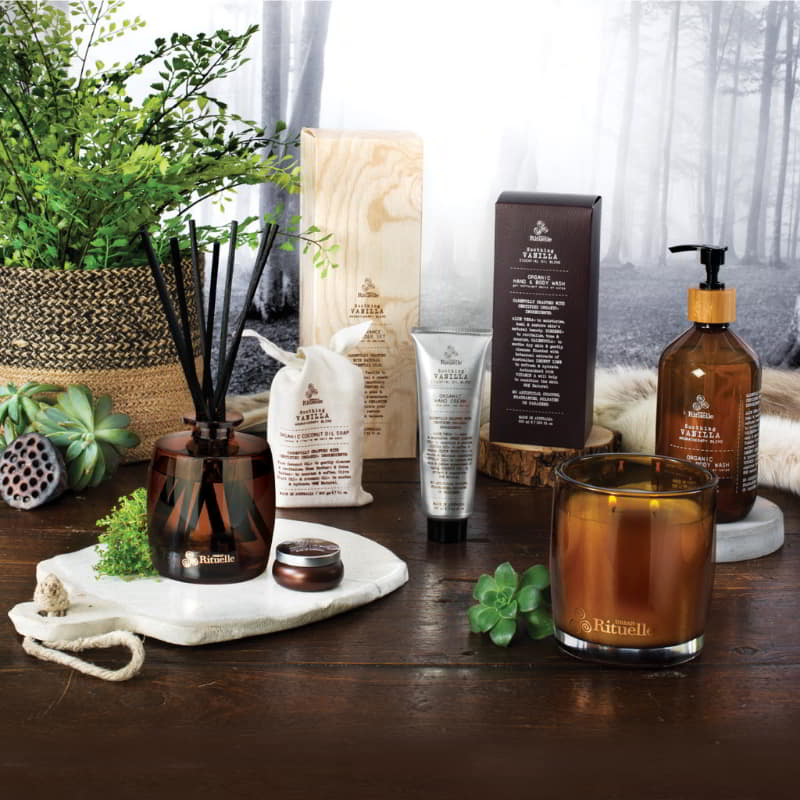 Urban Rituelle Vanilla, Lavender & Geranium Blend Candle 400gm (6672530341932)