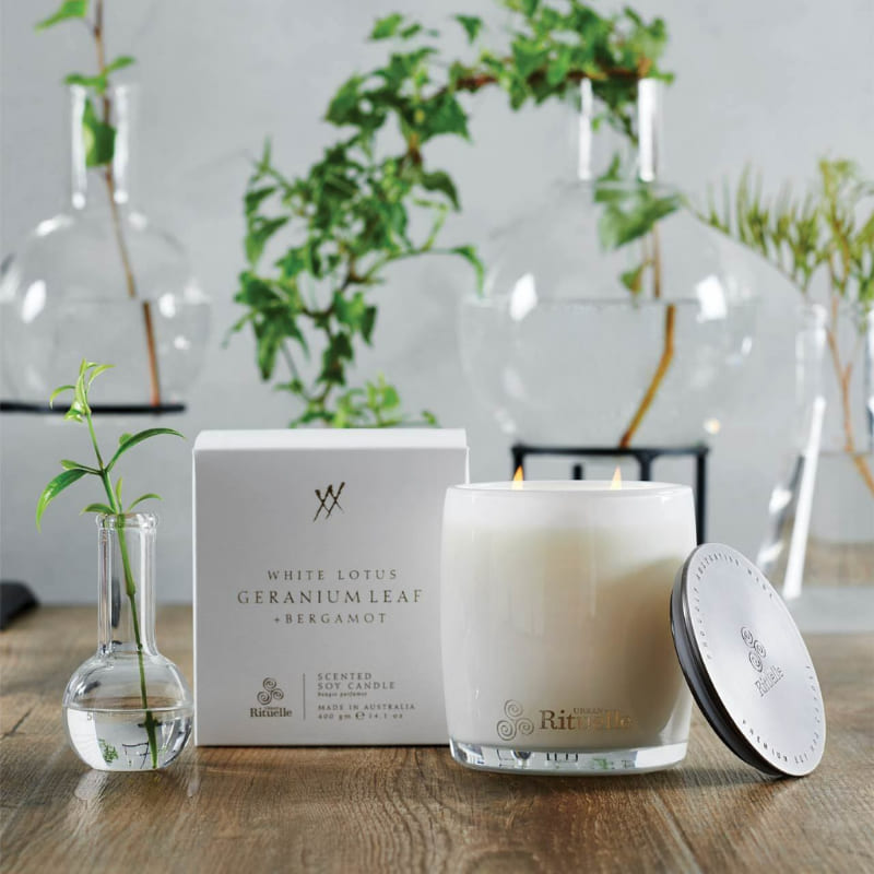 Urban Rituelle White Lotus, Geranium Leaf & Bergamot Candle 400gm (6672559046700)