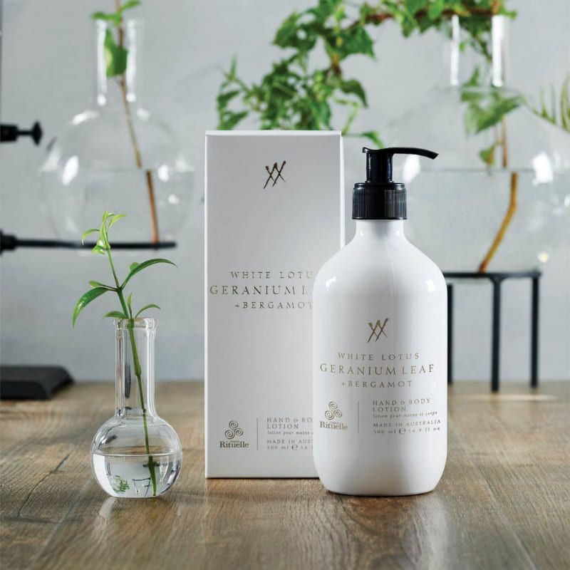 Urban Rituelle White Lotus, Geranium Leaf & Bergamot Hand Body Lotion (6672569565228)