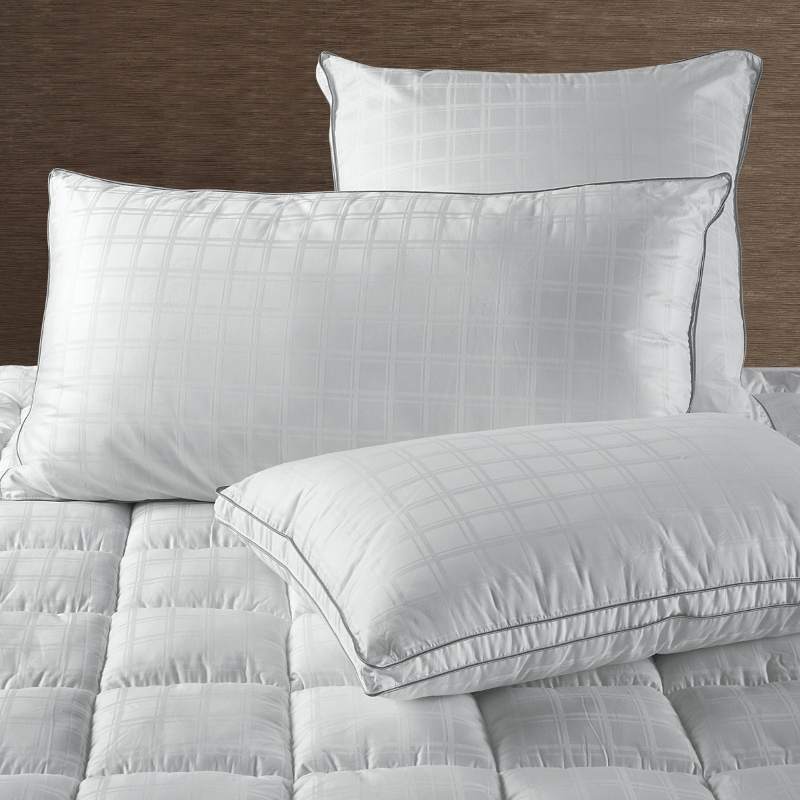 Accessorize Deluxe Hotel Firm Pillow